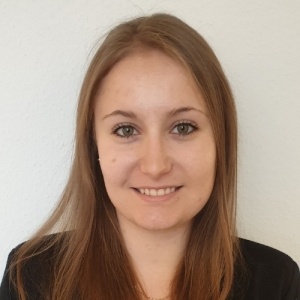 Döbrentei Kamilla